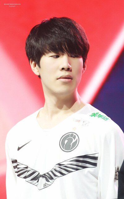 界球迷的关 界球迷的关